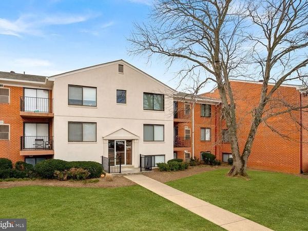 125 Q SW CLUBHOUSE DRIVE SW, Unit 4, LEESBURG, VA 20175