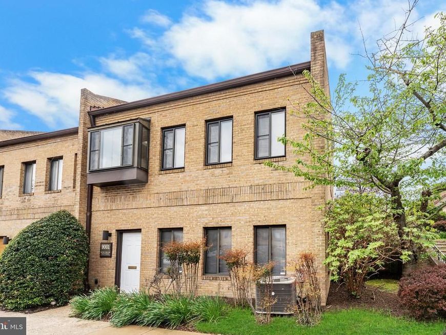 9001 Shady Grove Court, Unit 27B, Gaithersburg, MD 20877 Main Photo