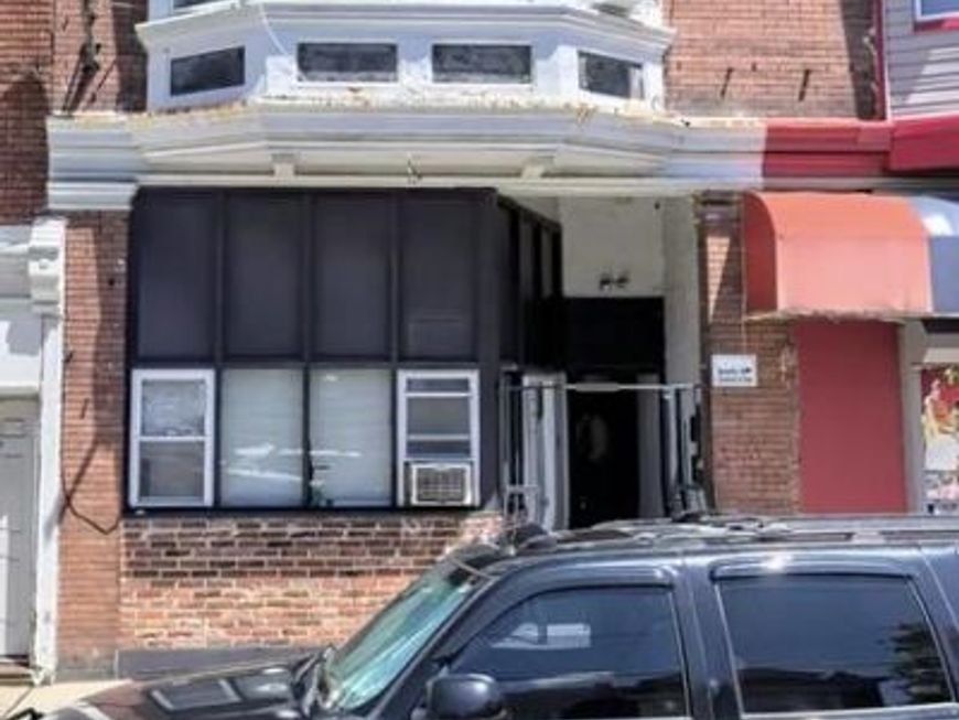 1103 Lindley Avenue, Unit 2F, Philadelphia, PA 19141 Main Photo