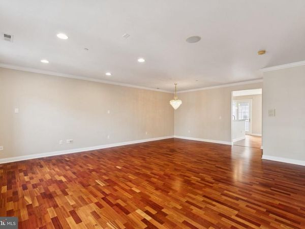 105 CAPTAINS WAY , PHILADELPHIA, PA 19146