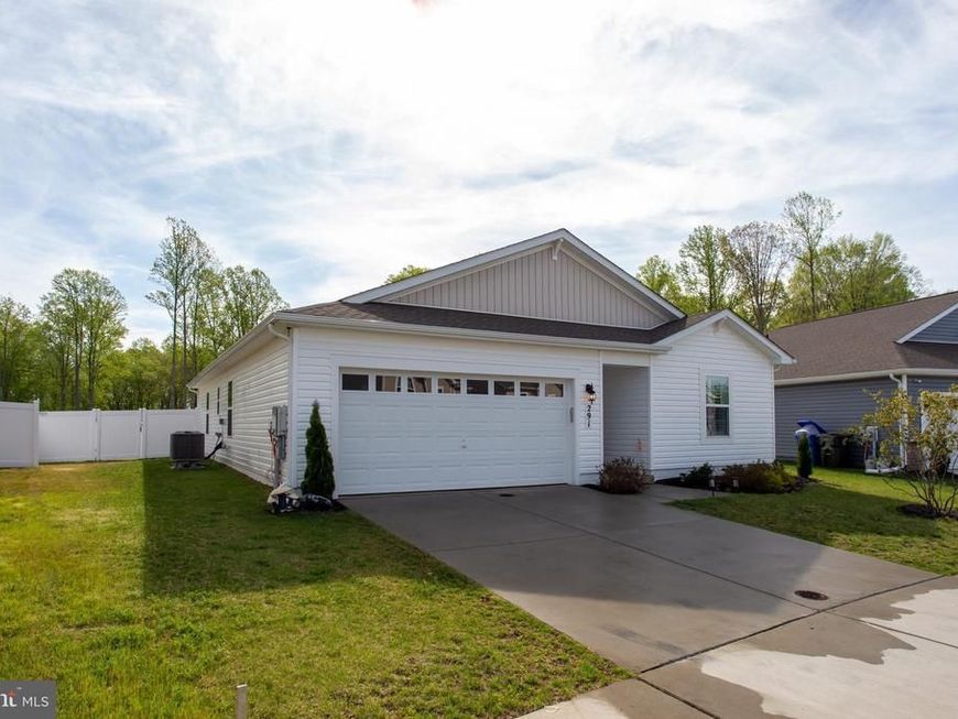 291 Forest Edge Ave, La Plata, MD 20646 Main Photo
