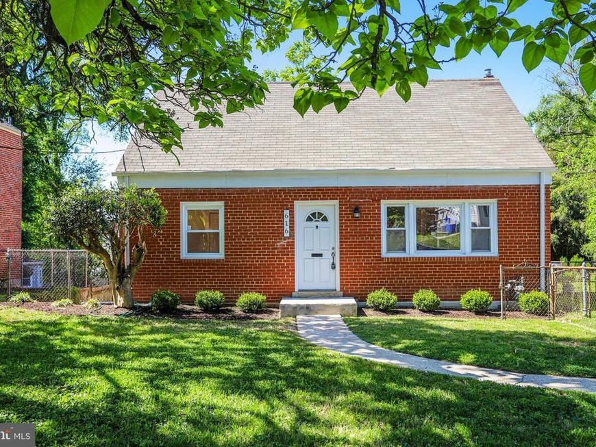 616 Ritchie Avenue, Silver Spring, MD 20910 Main Photo