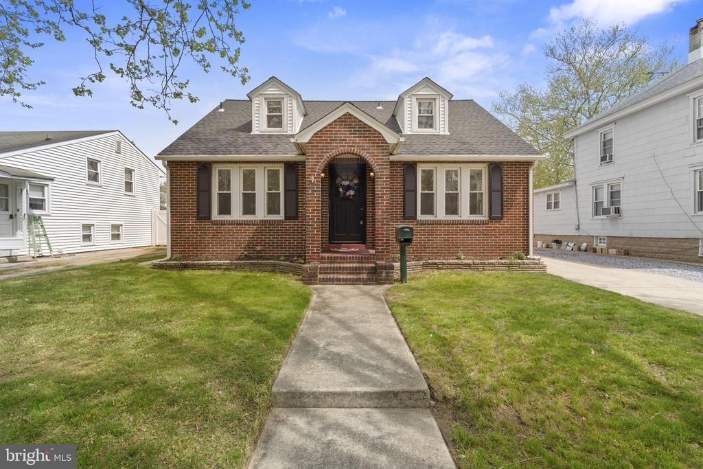 565 Greenwich Avenue, Paulsboro, NJ 08066 Main Photo