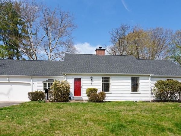 17 PARK AVENUE, PENNINGTON, NJ 08534