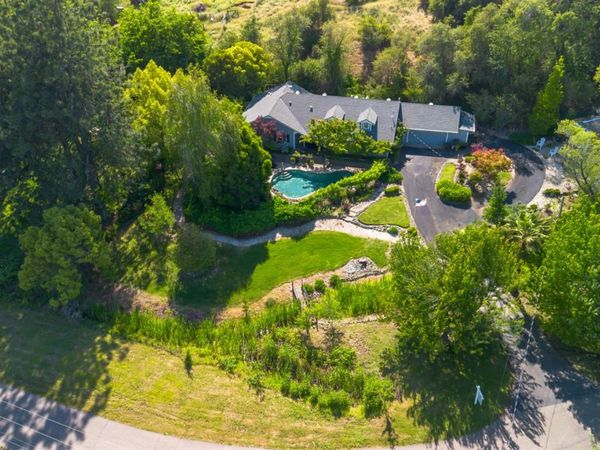 1150 Itow Ct, Penryn, CA 95663