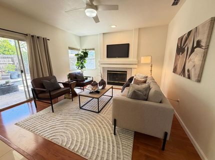 5931 Sternsburg Way, Sacramento, CA 95823 Photo