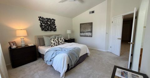 5931 Sternsburg Way, Sacramento, CA 95823 Photo