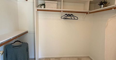 5931 Sternsburg Way, Sacramento, CA 95823 Photo