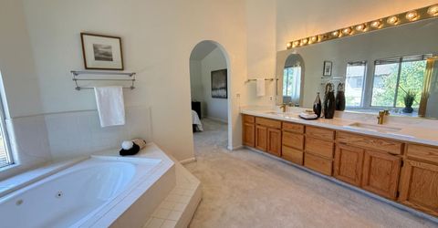 5931 Sternsburg Way, Sacramento, CA 95823 Photo