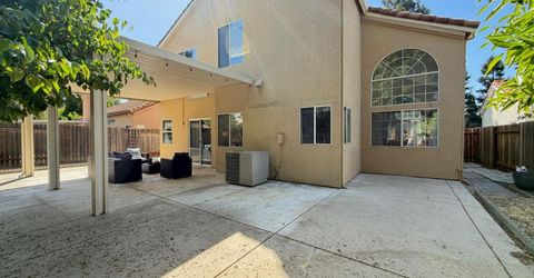 5931 Sternsburg Way, Sacramento, CA 95823 Photo