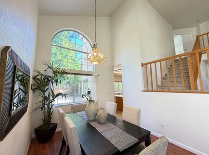 5931 Sternsburg Way, Sacramento, CA 95823 Photo