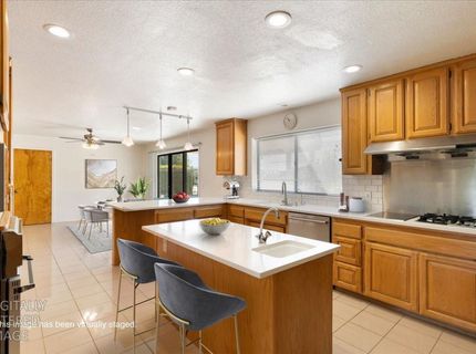 9930 Calvine Rd, Elk Grove, CA 95829 Photo