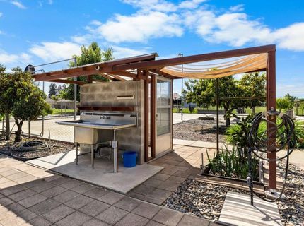 9930 Calvine Rd, Sacramento, CA 95829 Photo