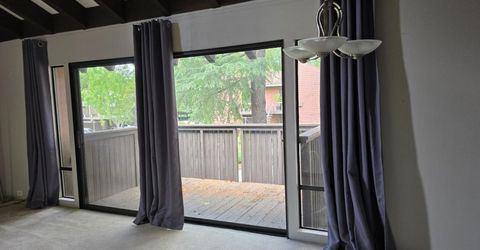733 Woodside Ln E #12, Unit 12, Sacramento, CA 95825 Photo