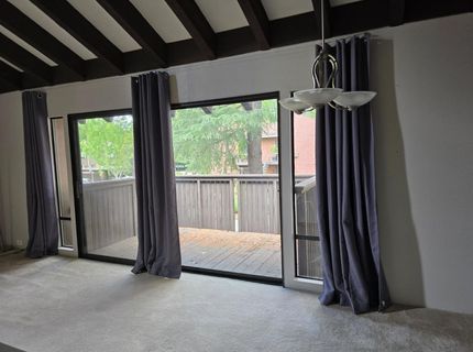 733 Woodside Ln E #12, Unit 12, Sacramento, CA 95825 Photo