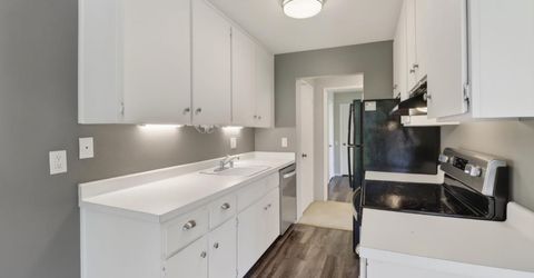 733 Woodside Ln E #12, Unit 12, Sacramento, CA 95825 Photo