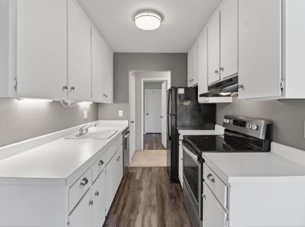 733 Woodside Ln E #12, Unit 12, Sacramento, CA 95825 Photo