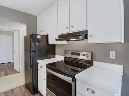733 Woodside Ln E #12, Unit 12, Sacramento, CA 95825 Photo