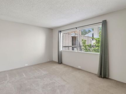 733 Woodside Ln E #12, Unit 12, Sacramento, CA 95825 Photo
