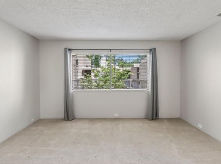 733 Woodside Ln E #12, Unit 12, Sacramento, CA 95825 Photo