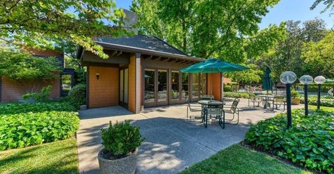 733 Woodside Ln E #12, Unit 12, Sacramento, CA 95825 Photo