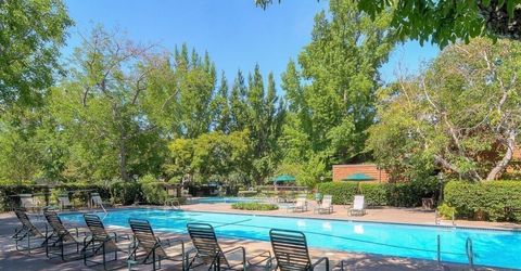 733 Woodside Ln E #12, Unit 12, Sacramento, CA 95825 Photo