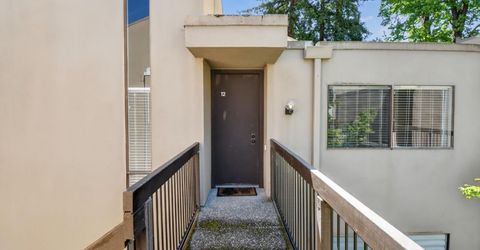 733 Woodside Ln E #12, Unit 12, Sacramento, CA 95825 Photo