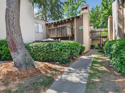 733 Woodside Ln E #12, Unit 12, Sacramento, CA 95825 Photo