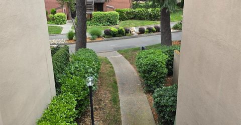 733 Woodside Ln E #12, Unit 12, Sacramento, CA 95825 Photo