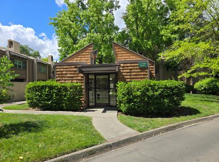 733 Woodside Ln E #12, Unit 12, Sacramento, CA 95825 Photo