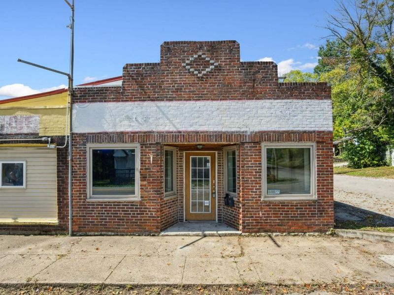 201 S Main Street, Bethel, OH 45106 Photo 4