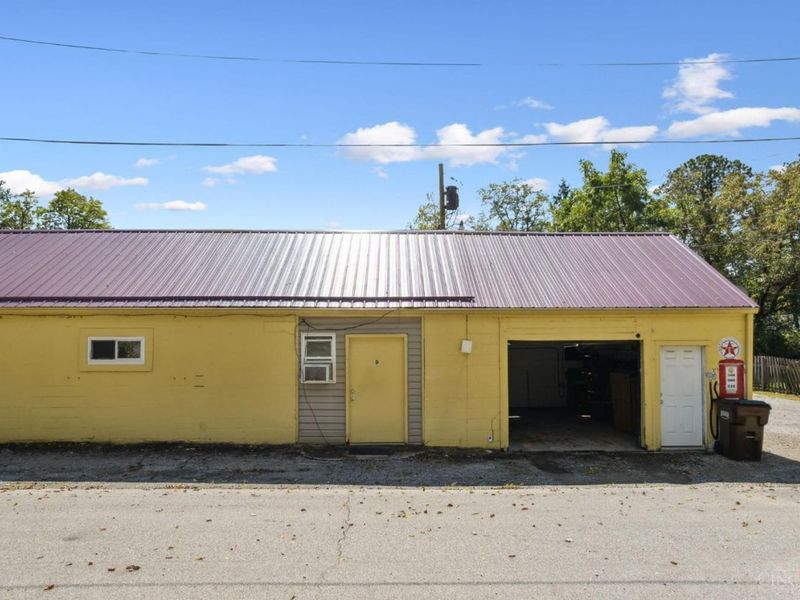 201 S Main Street, Bethel, OH 45106 Photo 8