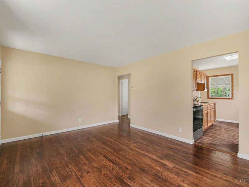 1837 Catalpa Avenue, North College Hill, OH 45239 Photo 5