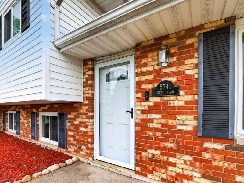 5741 Gray Road, Fairfield, OH 45014 Photo 3