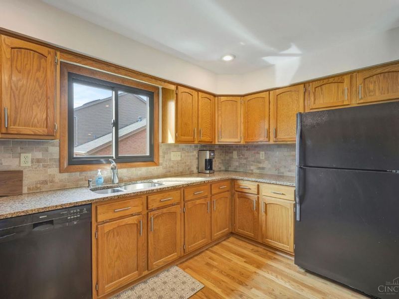 3352 Markdale Court, Cincinnati, OH 45248 Photo 17