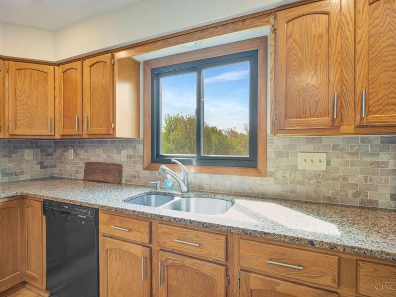 3352 Markdale Court, Cincinnati, OH 45248 Photo 18