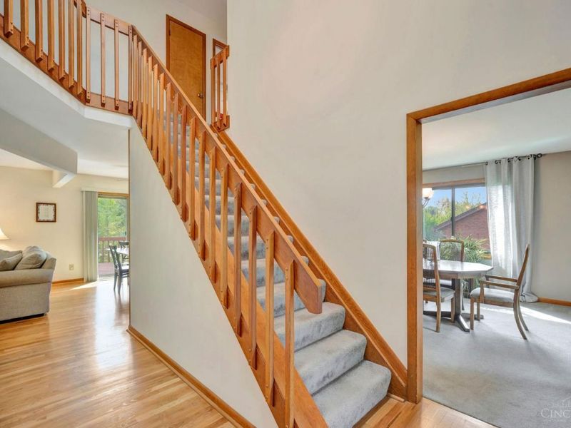 3352 Markdale Court, Cincinnati, OH 45248 Photo 9