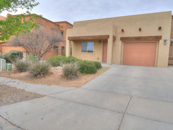 2364 Cortina Loop SE, Albuquerque, NM 87124