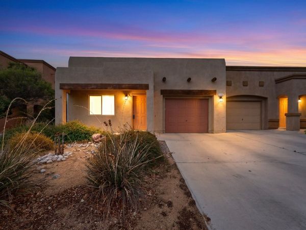 2364 Cortina Loop SE, Rio Rancho, NM 87124