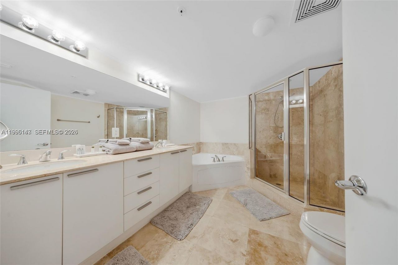 16699 Collins Ave, Unit 4006, Sunny Isles Beach, FL 33160 Photo