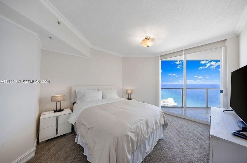 16699 Collins Ave, Unit 4006, Sunny Isles Beach, FL 33160 Photo