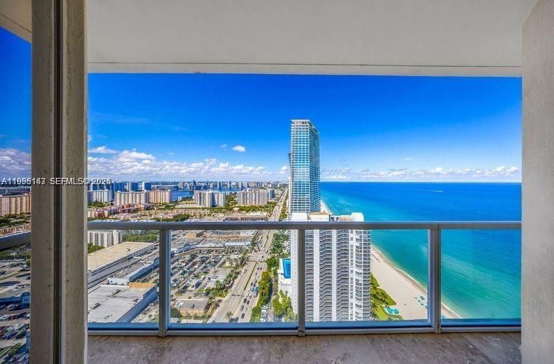 16699 Collins Ave, Unit 4006, Sunny Isles Beach, FL 33160 Photo