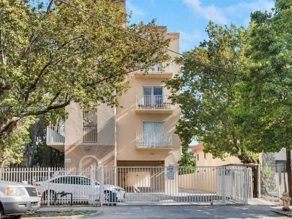 1349 SW 3rd St, Unit 5, Miami, FL 33135