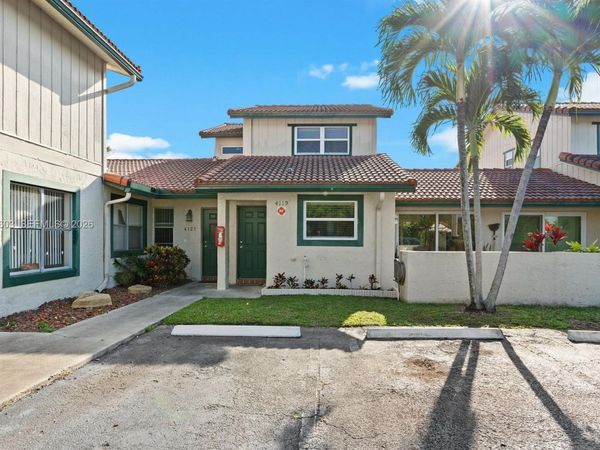 4119 Coral Springs Dr, Unit C6, Coral Springs, FL 33065