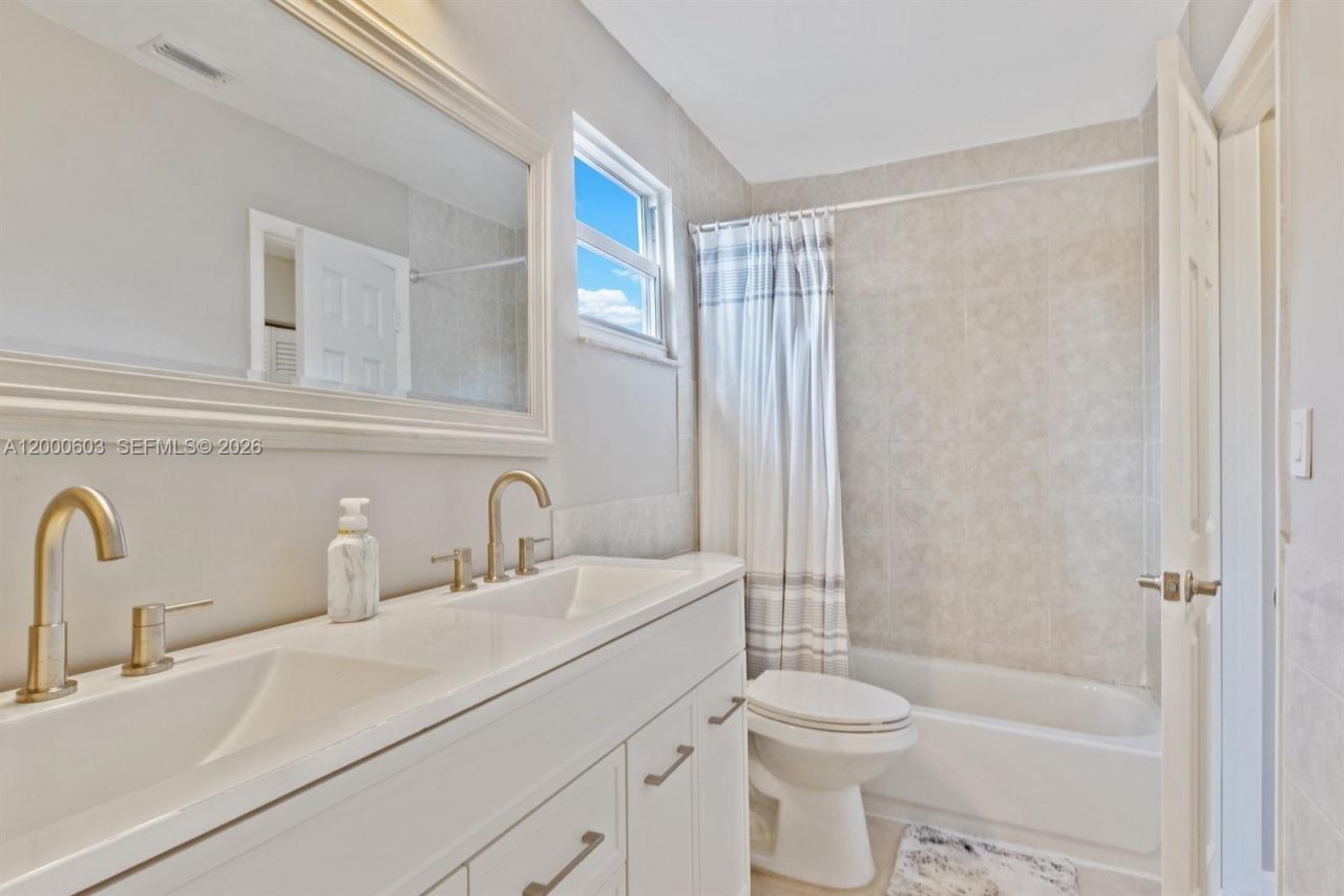 4119 Coral Springs Dr, Unit C6, Coral Springs, FL 33065 Photo