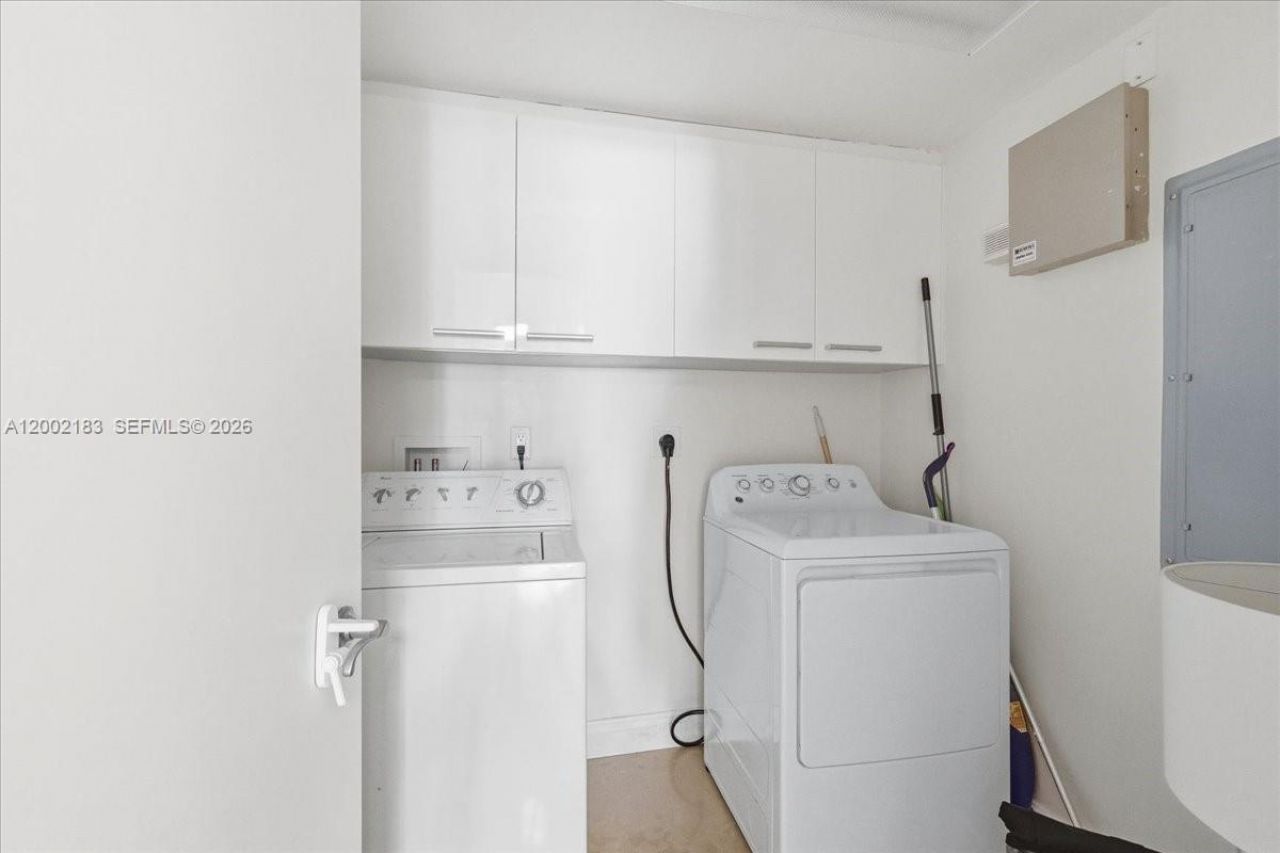 17201 Collins Ave, Unit 1107, Sunny Isles Beach, FL 33160 Photo