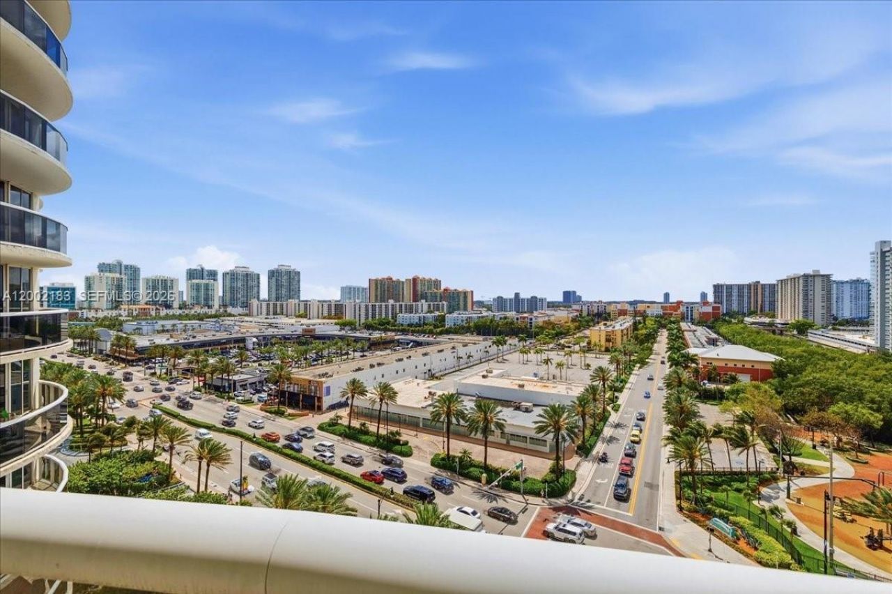 17201 Collins Ave, Unit 1107, Sunny Isles Beach, FL 33160 Photo