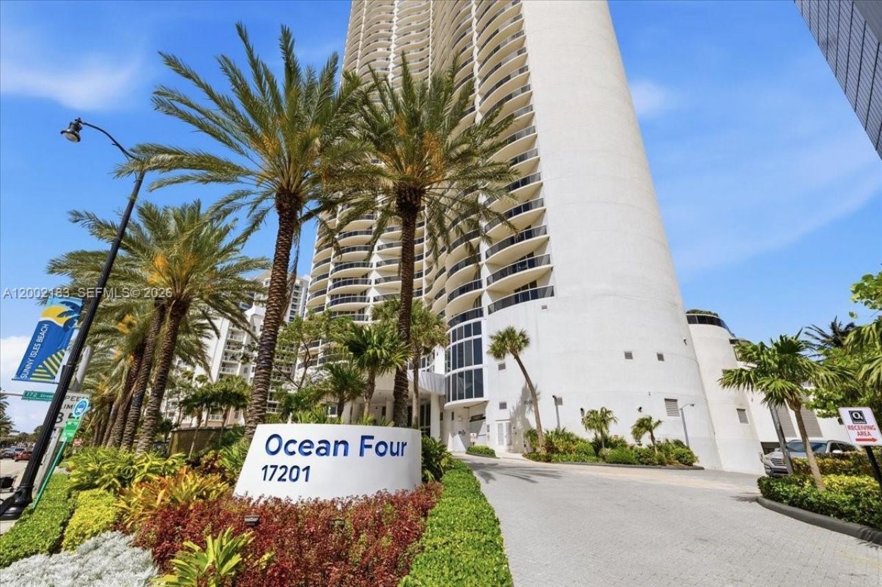 17201 Collins Ave, Unit 1107, Sunny Isles Beach, FL 33160 Photo