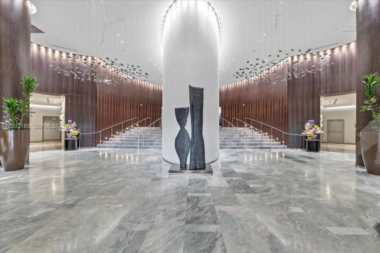 17201 Collins Ave, Unit 1107, Sunny Isles Beach, FL 33160 Photo