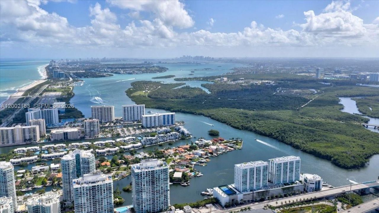 17201 Collins Ave, Unit 1107, Sunny Isles Beach, FL 33160 Photo